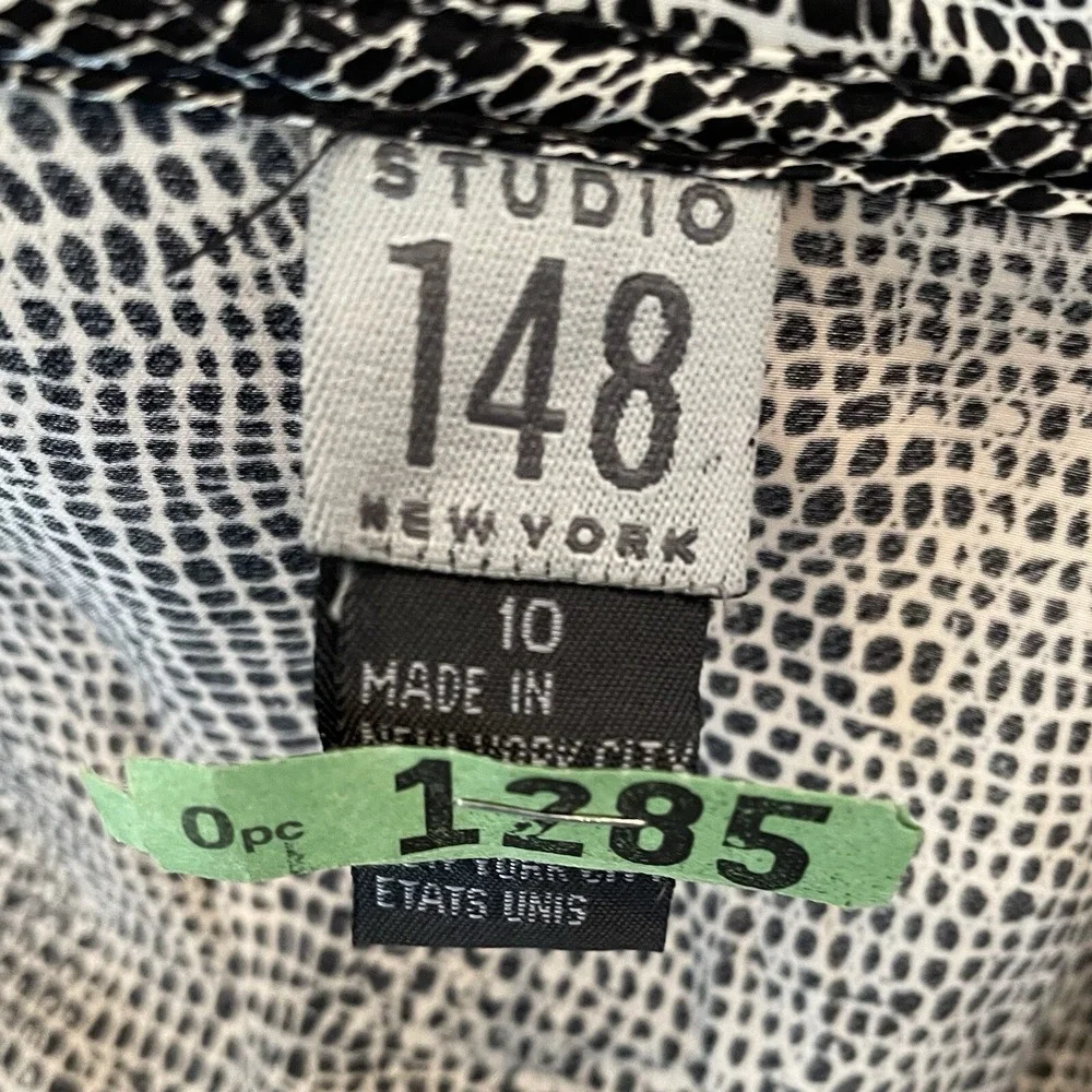 Silk Wrap Dress Reptile Print Silver Gray Black Studio 148 New York SZ 10 - Picture 2 of 11